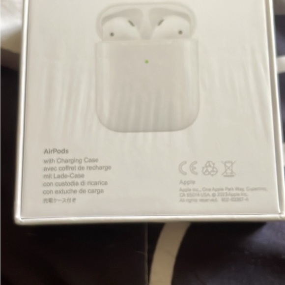 Apple airpods - Picture 2 of 6